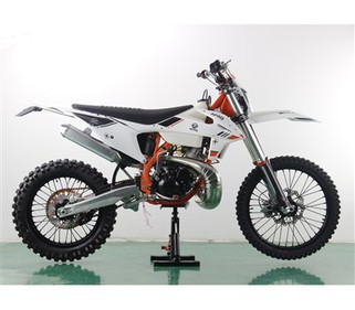 NC 250cc vízhűtéses 2 ütemű Dirt Bike felnőtteknek
